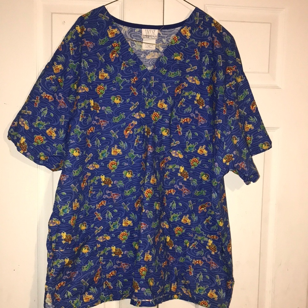 Women’s Cute Pond Critters Scrub Top